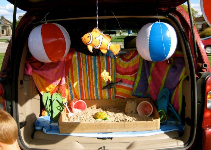She's Crafty Fun and Original Trunk or Treat Ideas